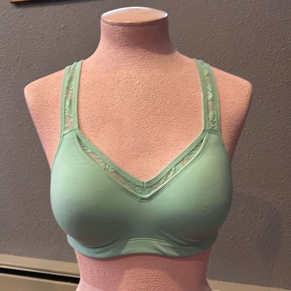 Victorias Secret LOVE PINK Sports Bra Size S